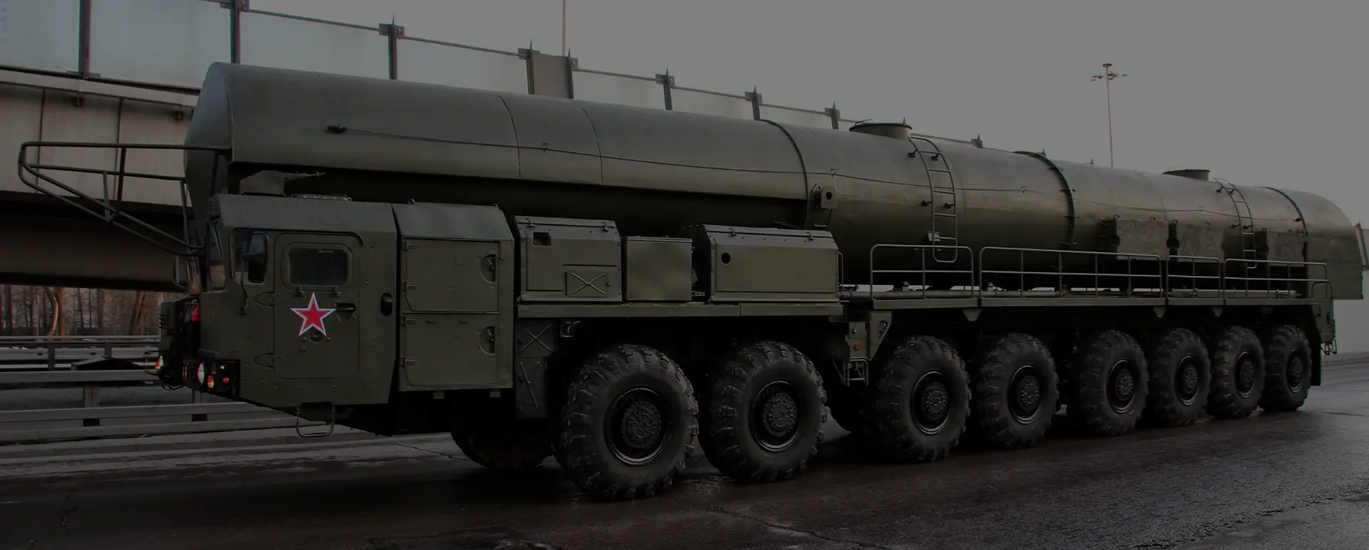 Заказать онлайн перевозку ракет военного назначения в поселке городского типа Селижарово (Центральный округ - Тверская область)  грузовой платформой